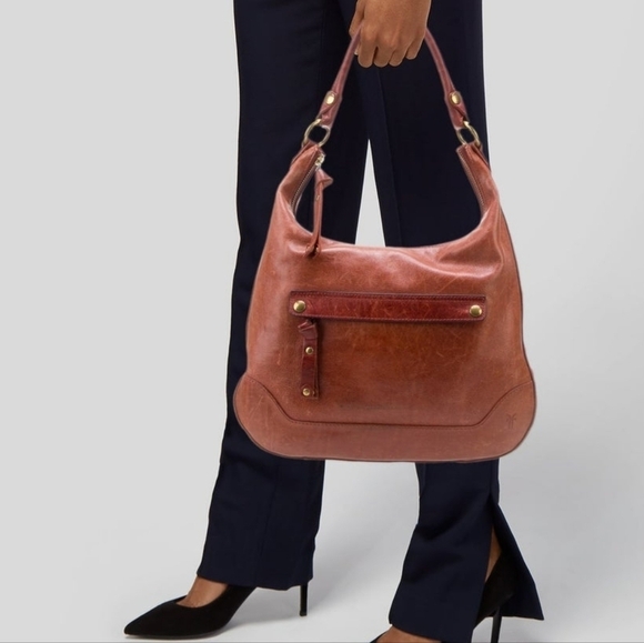 Frye Handbags - Frye Cognac Brown Leather Hobo Bag Minimalist Shoulder Purse